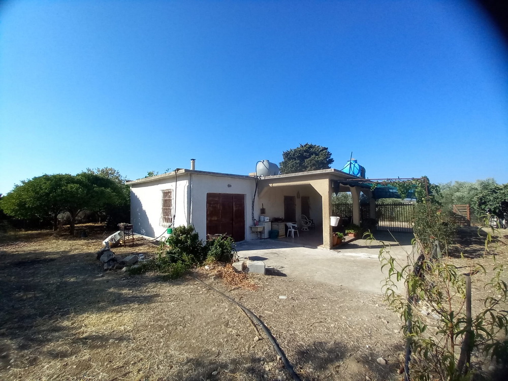 CASA DI CAMPAGNA MIUCIA