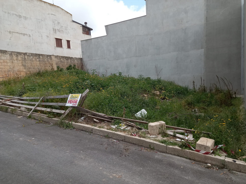 LOTTI EDIFICABILI