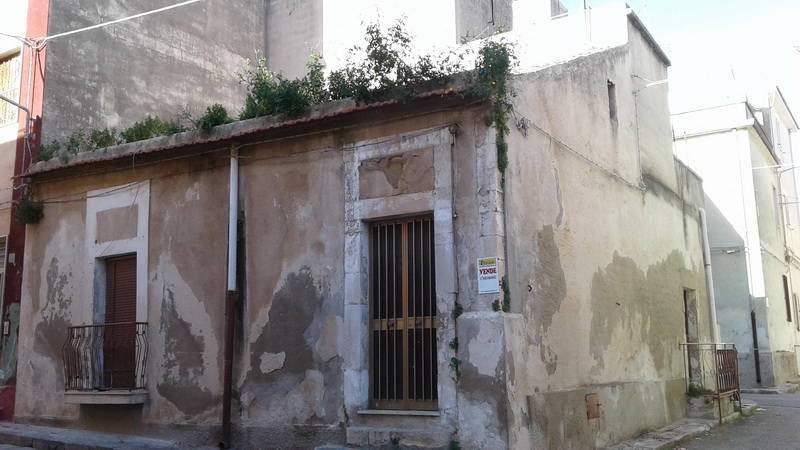 CASA EMMOLO